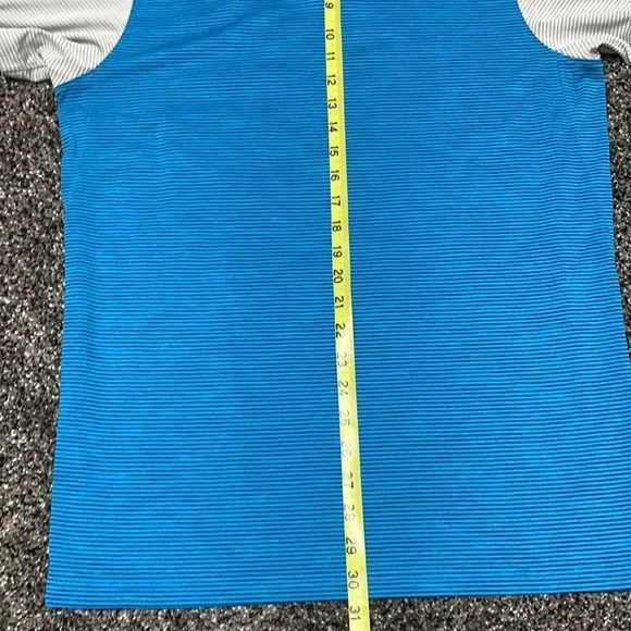 Oakley Men’s Fitted Golf Shirt- L - Picture 9 of 9